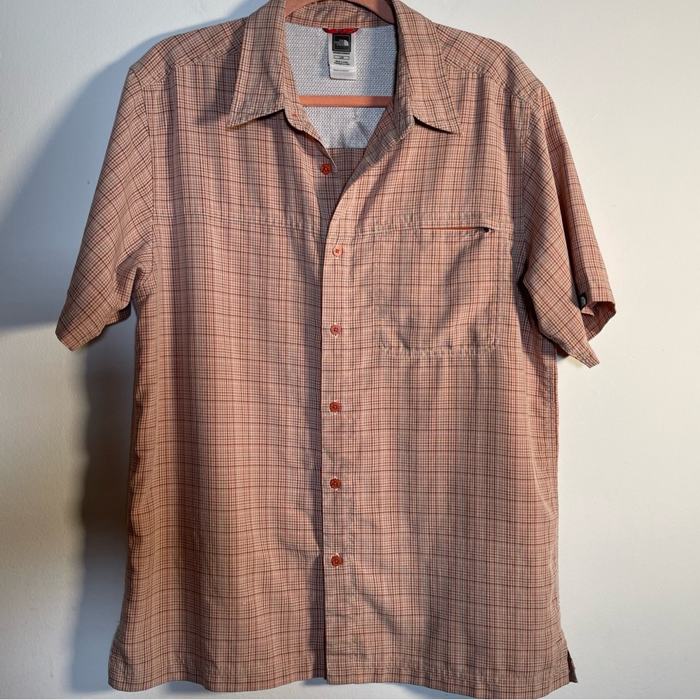 Mens Northface button front SS shirt size Large
